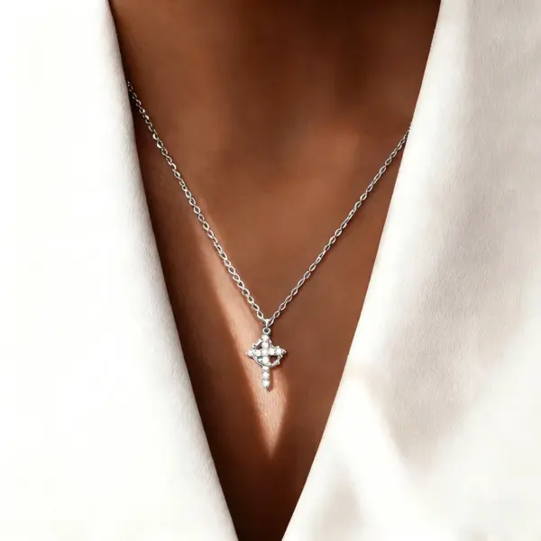 Wholesale New Fashion Vacuum Electroplated 18K Real Gold Gold Silver Micro Pave Zircon Cross Crown Pendant 201 Stainless Steel Chain Women's Necklace