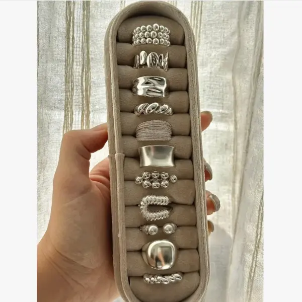 Wholesale Retro Heavy Work Copper Ring Women's High-End Minimalist Luxury New Style Cold Tone Geometric Design Jewelry