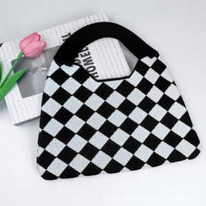 black and white plaid