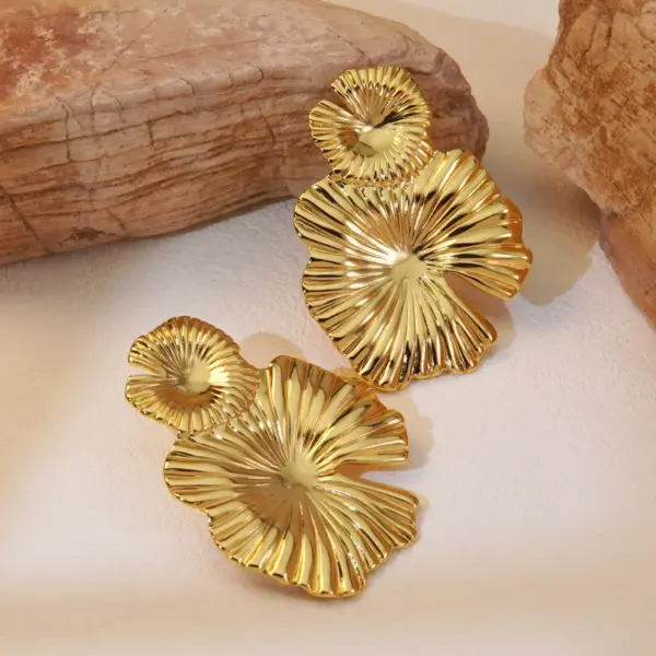 Wholesale 1 Pair Cute Exaggerated Sweet Flower 304 Stainless Steel Imitation Gold Electroplating Drop Earrings