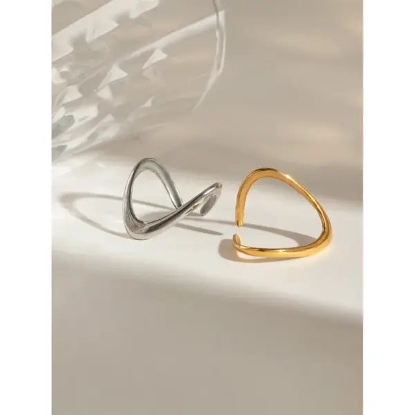 Wholesale 304 Stainless Steel Solid Color PVD Coated 18K Real Gold Plated Real Gold Plated Simple Style Classic Style Waterproof Non Tarnish Open Rings