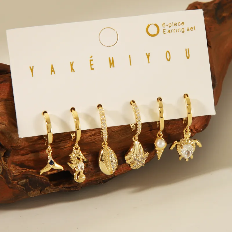 Wholesale Copper 14K Gold Plated Casual Inlay Tortoise Hipcampus Fish Tail Artificial Pearls Zircon Ear Studs