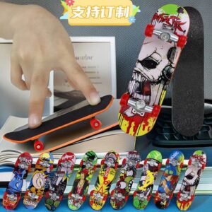 Wholesale Amazon finger skateboard puzzle decompression alloy plastic cross-border creative mini skateboard desktop toy gift