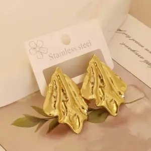Gold Earrings020 / 18k