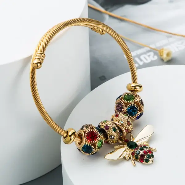 Wholesale Fashion Circle 304 Stainless Steel Alloy Gold Plated Rhinestones Bracelets In Bulk