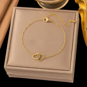 15【E2135】Heart Bracelet / Gold