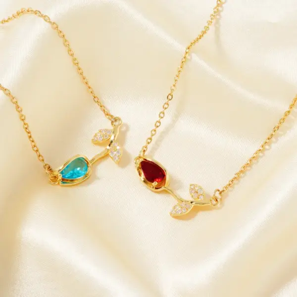 Wholesale 304 Stainless Steel Copper K Gold Plated Three-dimensional Inlay Floral Zircon Pendant Necklace