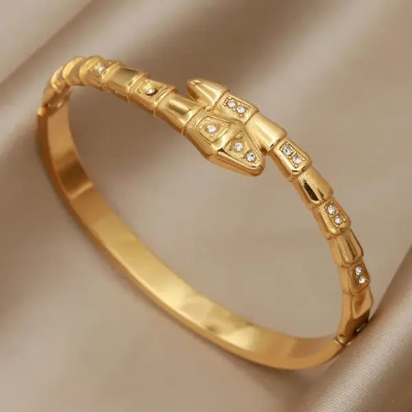 304 Stainless Steel Jaguar Snake Ion Plating (IP) Zircon Real Gold Plated Vintage Style French Style Waterproof Non Tarnish Asymmetrical Plating Gold Bangle