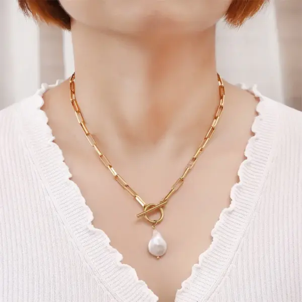 Wholesale Elegant Water Droplets Stainless Steel Freshwater Pearl Toggle Pendant Necklace
