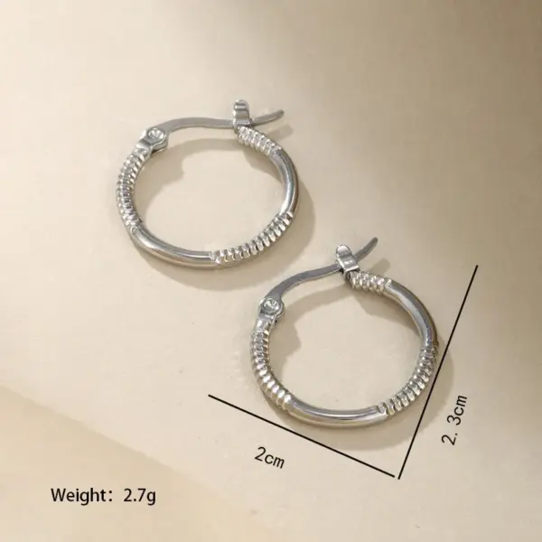 Wholesale 1 Pair XUPING Simple Style Classic Style Solid Color 304 Stainless Steel Earrings