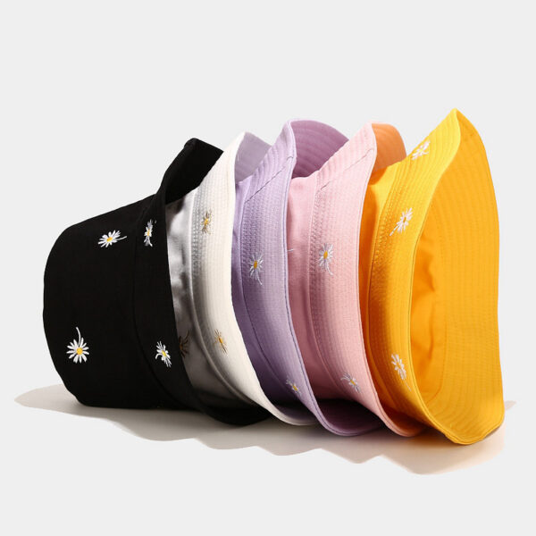 Wholesale Ins New Daisy Embroider Double-Sided Fisherman Hat Women's Autum Outdoor Sun Protection Hat Couple Sunshade Basin Hat