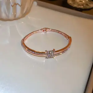 14# Bracelet-Rose Gold.
