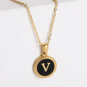 V / Necklace 45cm