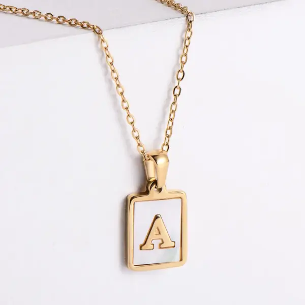 PVD Coated 18K Gold Plated Letter 304 Stainless Steel Simple Style Waterproof Non Tarnish 304 Stainless Steel Pendant Necklace