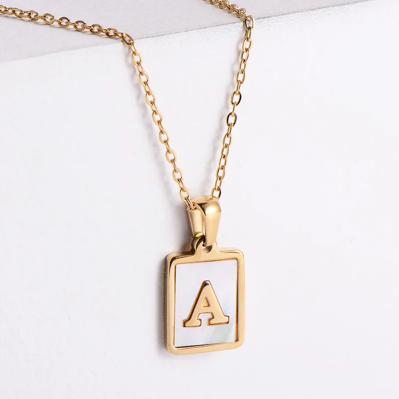 Wholesale PVD Coated 18K Gold Plated Letter 304 Stainless Steel Simple Style Waterproof Non Tarnish 304 Stainless Steel Pendant Necklace