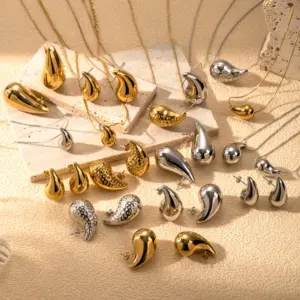 PVD Coated Water Droplets 304 Stainless Steel Vintage Style Simple Style Waterproof Non Tarnish Jewelry Set