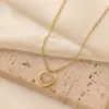 Wholesale PVD Coated Real Gold Plated 18K Gold Heart Shape 304 Stainless Steel Simple Style Classic Style Waterproof Non Tarnish Jewelry Set