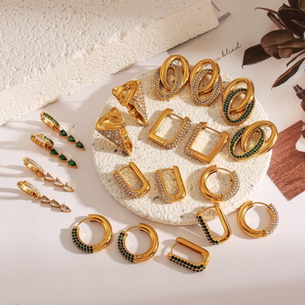 oly-ce0c72d518e8c31c9235ea6499621cfb Wholesale Stainless steel and titanium steel earrings, geometric earrings