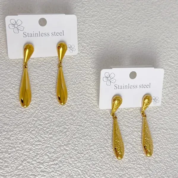 304 Stainless Steel Geometric Electroplating Stone-Free Golden Plated Simple Style Classic Style IG Style Earrings Necklace