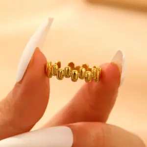 03 18K Real Gold Staggered Stripes 10548