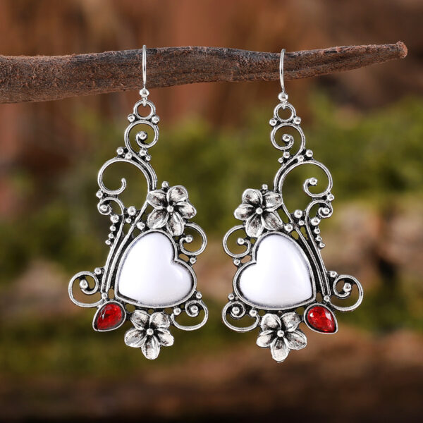 Wholesale Vintage Bohemian Vine Flower Diamond Heart Earrings
