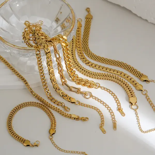 Wholesale Ion Plating (IP) Chains Print 304 Stainless Steel Basic Classic Style Waterproof Non Tarnish 304 Stainless Steel Chain Bracelet