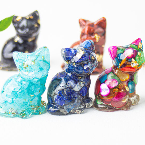 Wholesale Cross-border natural crystal gravel glue drop sitting posture turn face cute cat office home desktop decoration ornaments