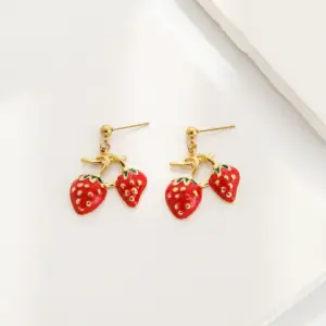 S0348 Strawberry Stud Earrings