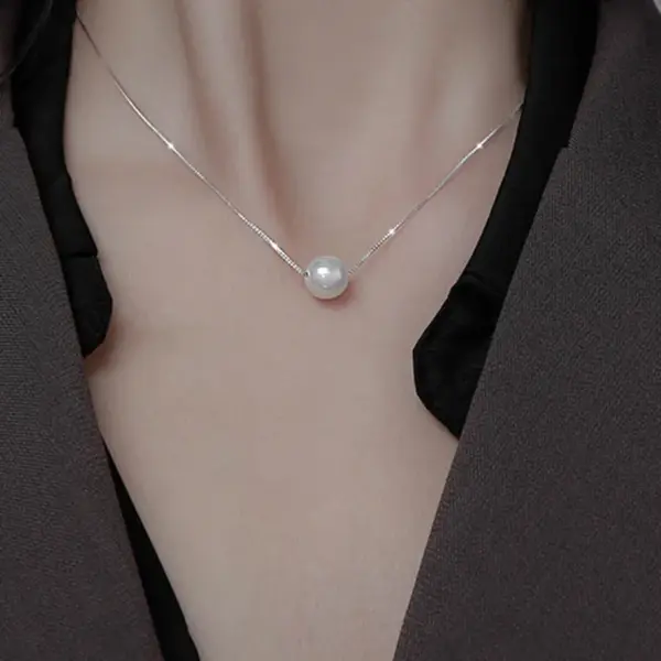 Copper Elegant Pearl Pendant Necklace