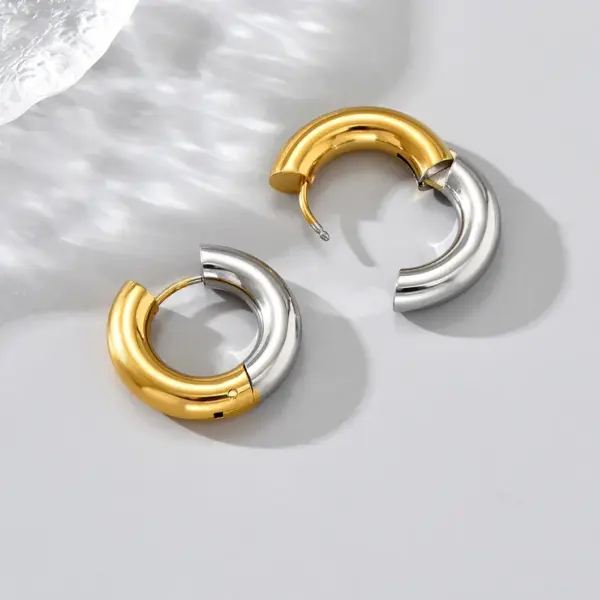 Wholesale 304 Stainless Steel Geometric PVD Coated 18K Gold Plated 18K Gold Simple Style Classic Style Roman Style Waterproof Non Tarnish Plating Earrings