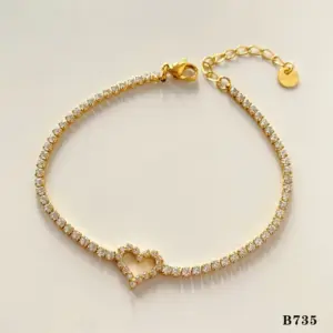 Gold Heart Bracelet B735
