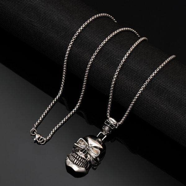 oly-cf540d14de52bd0a6a7081174745e6a9 Wholesale Fashion European and American Retro Diablo Skull Necklace Crow Sheep Gothic Hip Hop Punk Rock Sweatshirt Chain