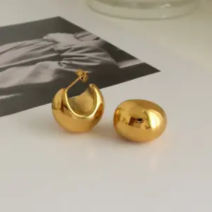42 [Ag373] C- Shaped Semicircle Earrings / Gold