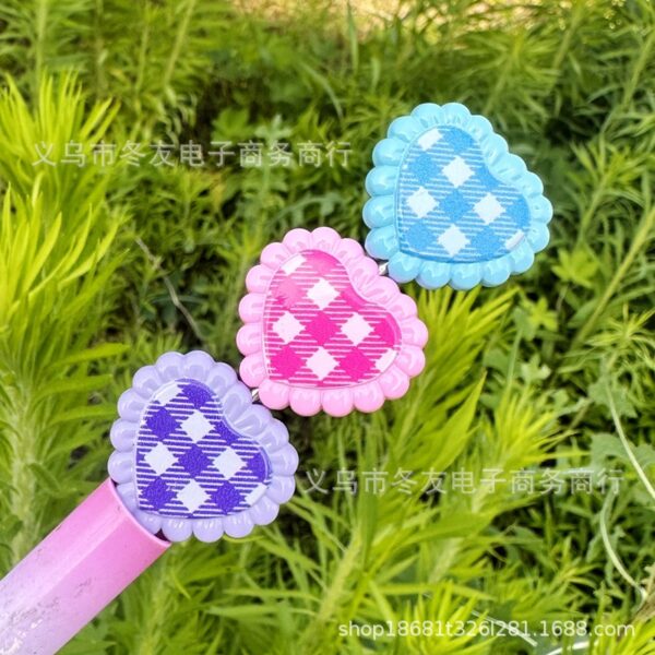 oly-cfacc76da01671a65a1ea64c78ab3e98 Wholesale Painted grid heart-shaped beaded