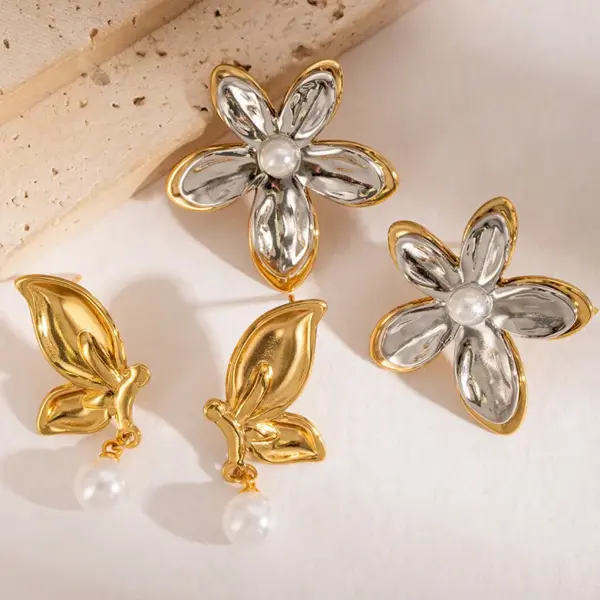 Stainless Steel Gold And Silver Contrasting Color Earrings For Women Niche Design Retro Light Luxury Fashion Temperament Earrings Wholesale