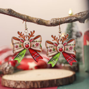 Elk / Acrylic + Iron