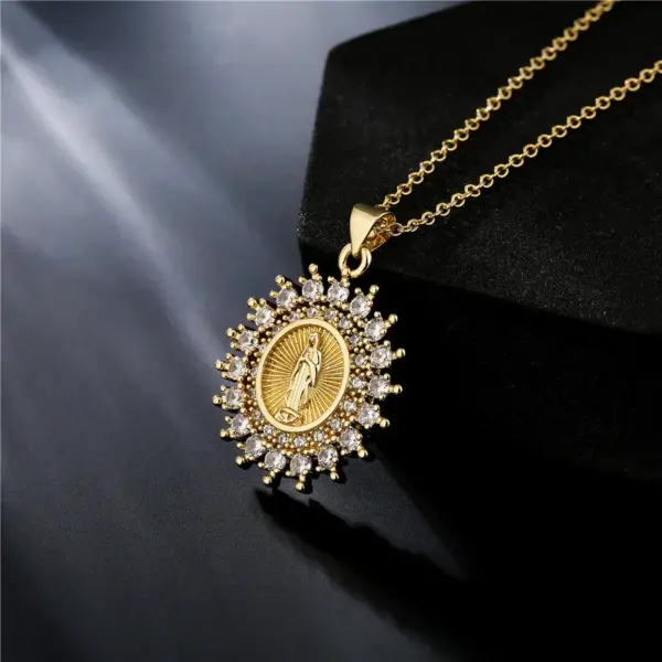 Wholesale European And American Religious Jewelry Copper Micro-inlaid Zircon Virgin Mary Pendant Necklace