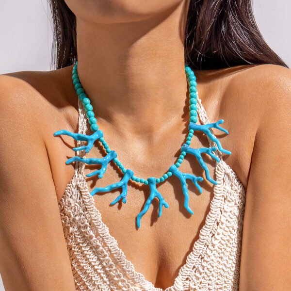 Wholesale Amazon Cross-border Resort Style Acrylic Coral Style Necklace Bohemian Style Turquoise Beaded Necklace for Women
