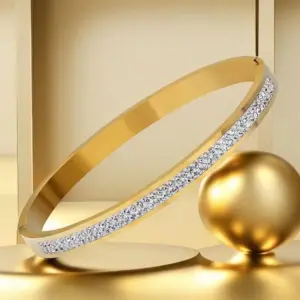 29-D-1 Clay Bracelet / Gold