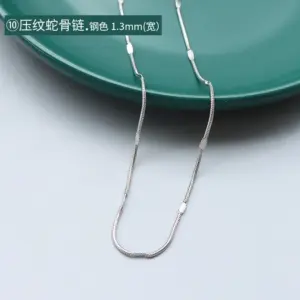 Steel Color Embossed Snake Bones Chain 40 5cm / 100 Pieces in a Bundle (Naked for Personal Use)
