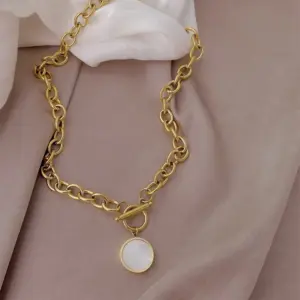 Gold / 9K