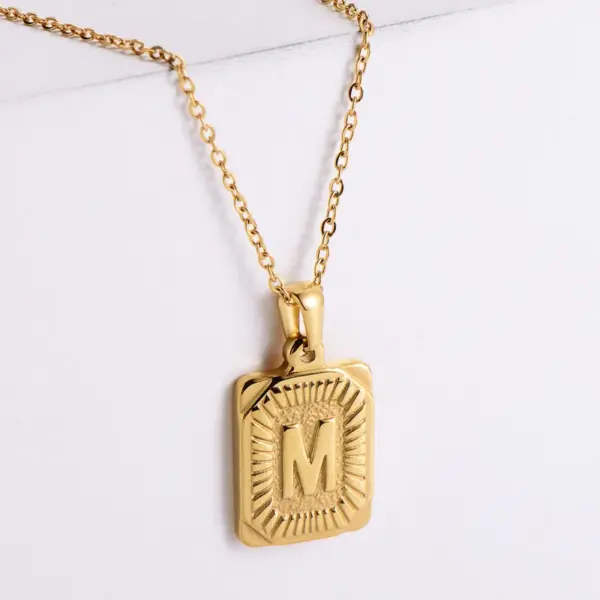 oly-d096d3a70d4f73513c0e5b3e98bd1521 Wholesale PVD Coated 18K Gold Plated Letter 304 Stainless Steel Simple Style Waterproof Non Tarnish 304 Stainless Steel Pendant Necklace