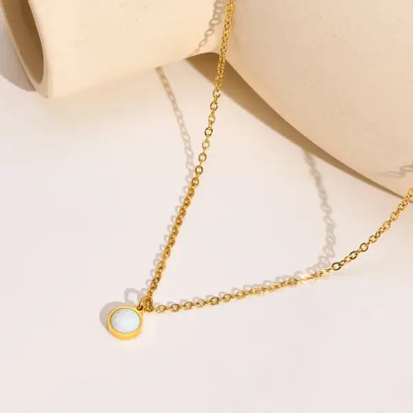 Wholesale Elegant Round Titanium Steel Plating Opal Stone Pendant Necklace