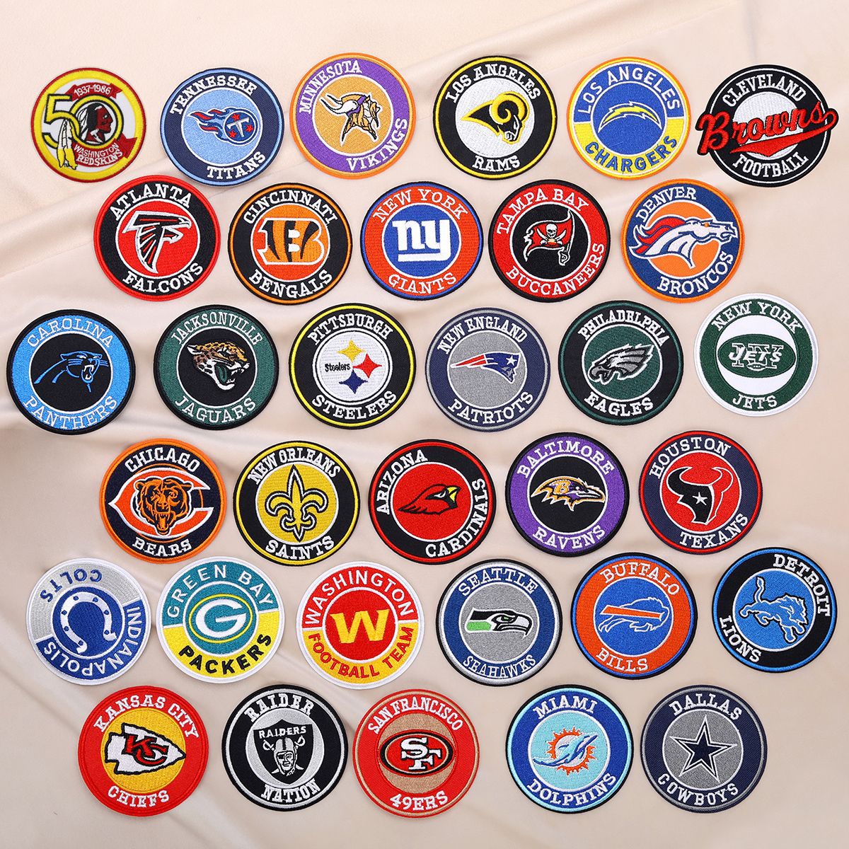 Wholesale Circular team logo badge embroidered cloth patch OLY Exclusive