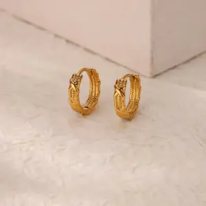 Style 4 / Gold