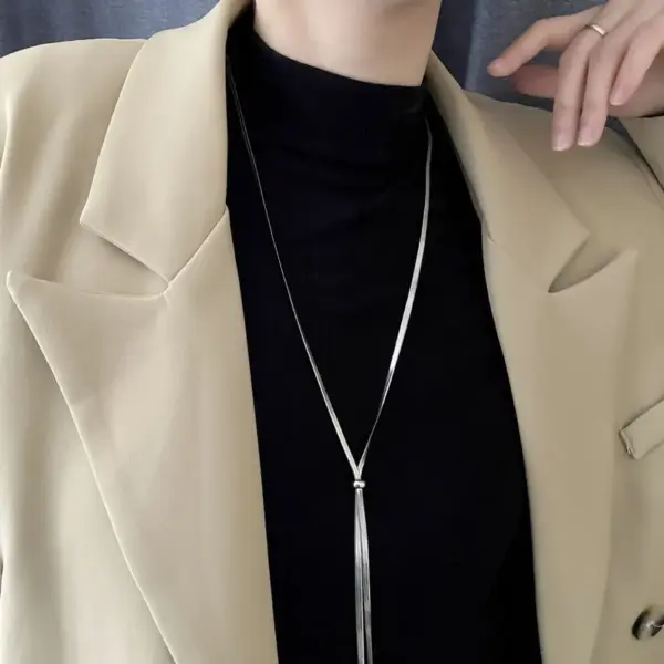 Wholesale 304 Stainless Steel Solid Color Vacuum Plating Titanium Steel Real Gold Plated Simple Style Waterproof Non Tarnish Plating Snake Chain Silver Sweater Chain