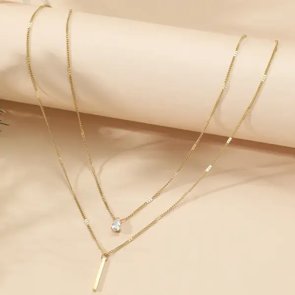 Wholesale PVD Coated Real Gold Plated 18K Gold Letter Lock 304 Stainless Steel Elegant Waterproof Non Tarnish 304 Stainless Steel Layered Necklaces