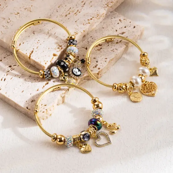 Wholesale Elegant Swan Heart Shape 304 Stainless Steel Alloy Rhinestones Bangle In Bulk