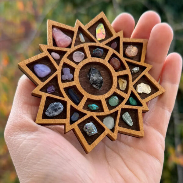 Wholesale Miniature Trinket Shelf Wooden Miniature Jewelry Rack Mini Rare Antique Rack