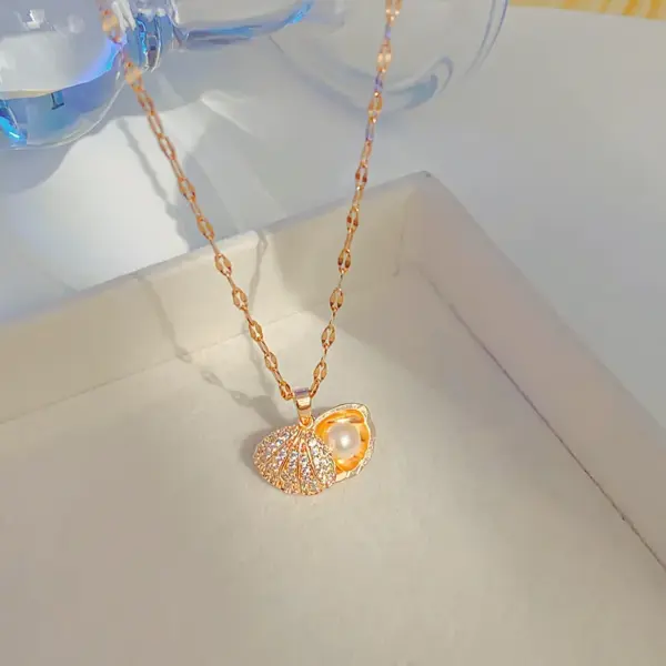 Wholesale Jewelry Elegant Shell 304 Stainless Steel Copper Artificial Pearls Zircon 18K Gold Plated K Gold Plated Plating Inlay Pendant Necklace